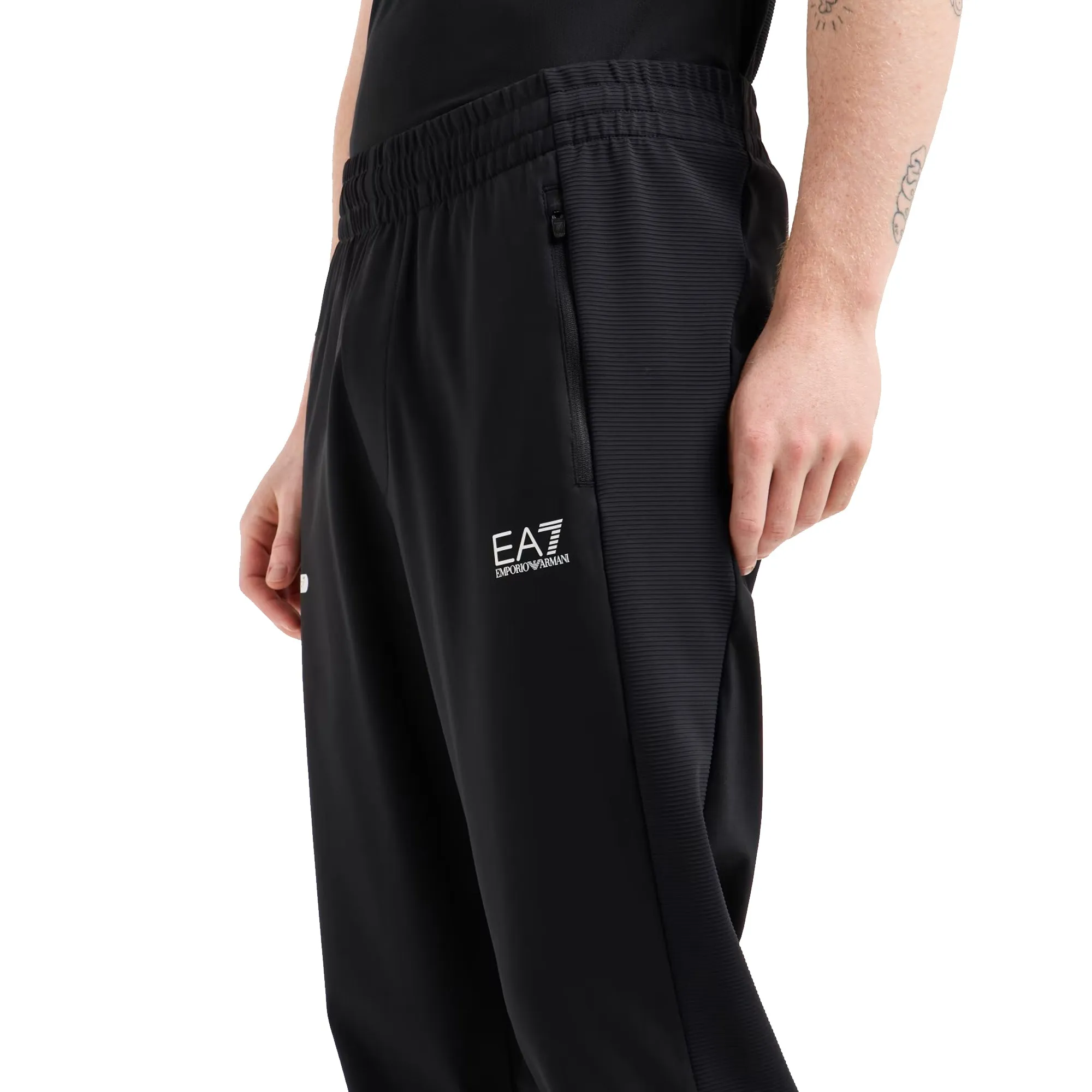 EA7 Emporio Armani VIGOR7 Dynamic Athlete Jogger Pants Black