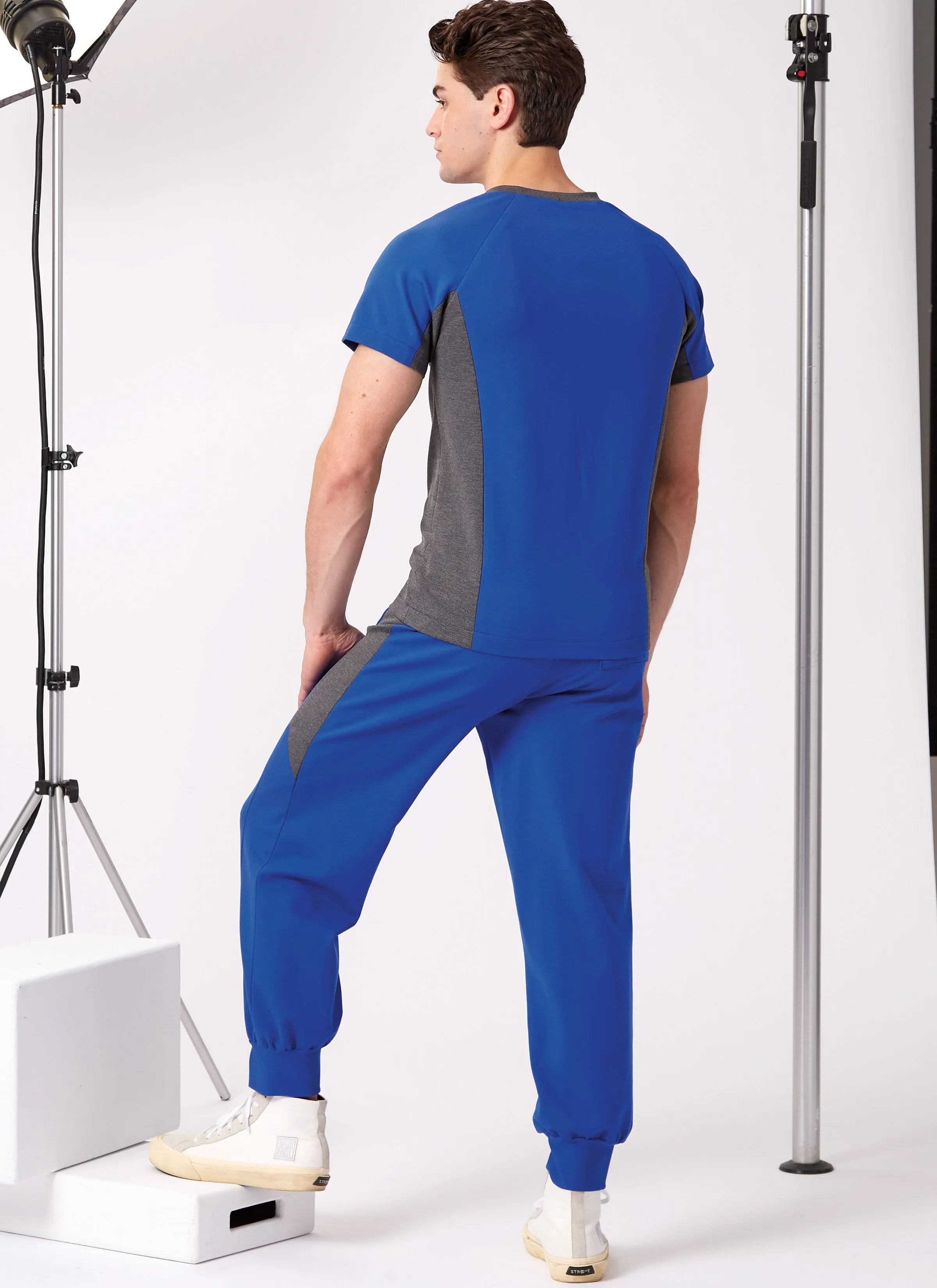 New Look Sewing Pattern N6760 - Men's Knit Top and Pants