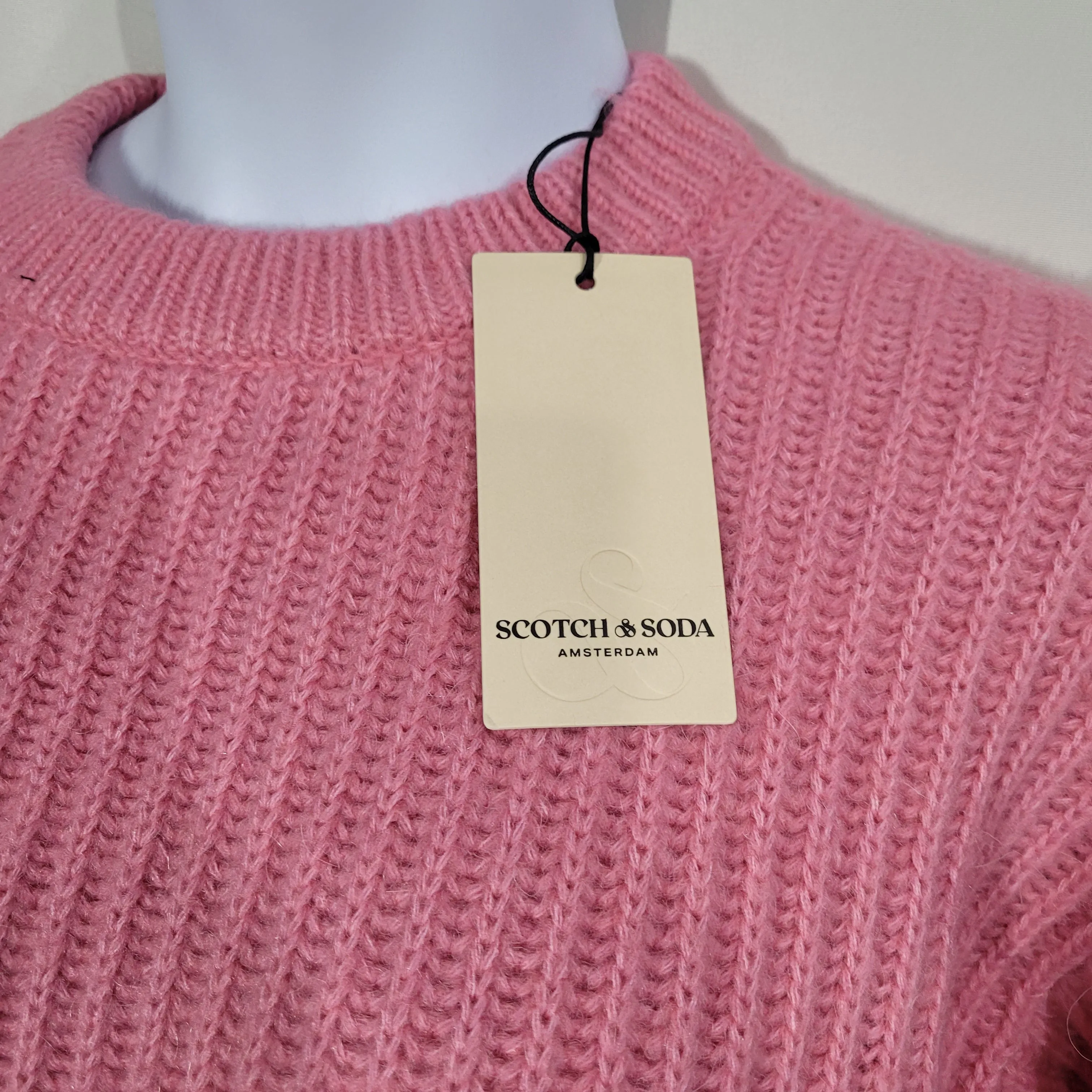 SCOTCH & SODA CHUNKY COLORBLOCK SWEATER IN PINK COMBO Large